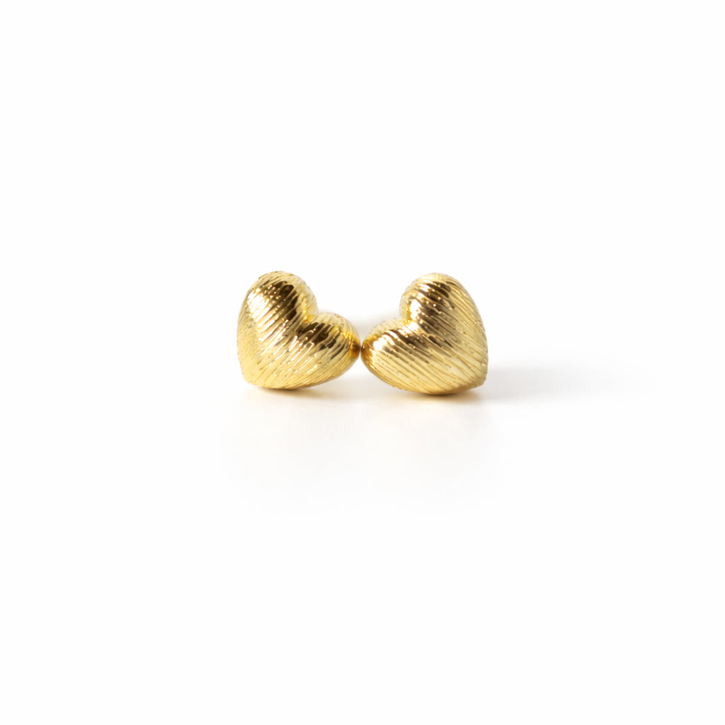 Aretes Corazón Delator