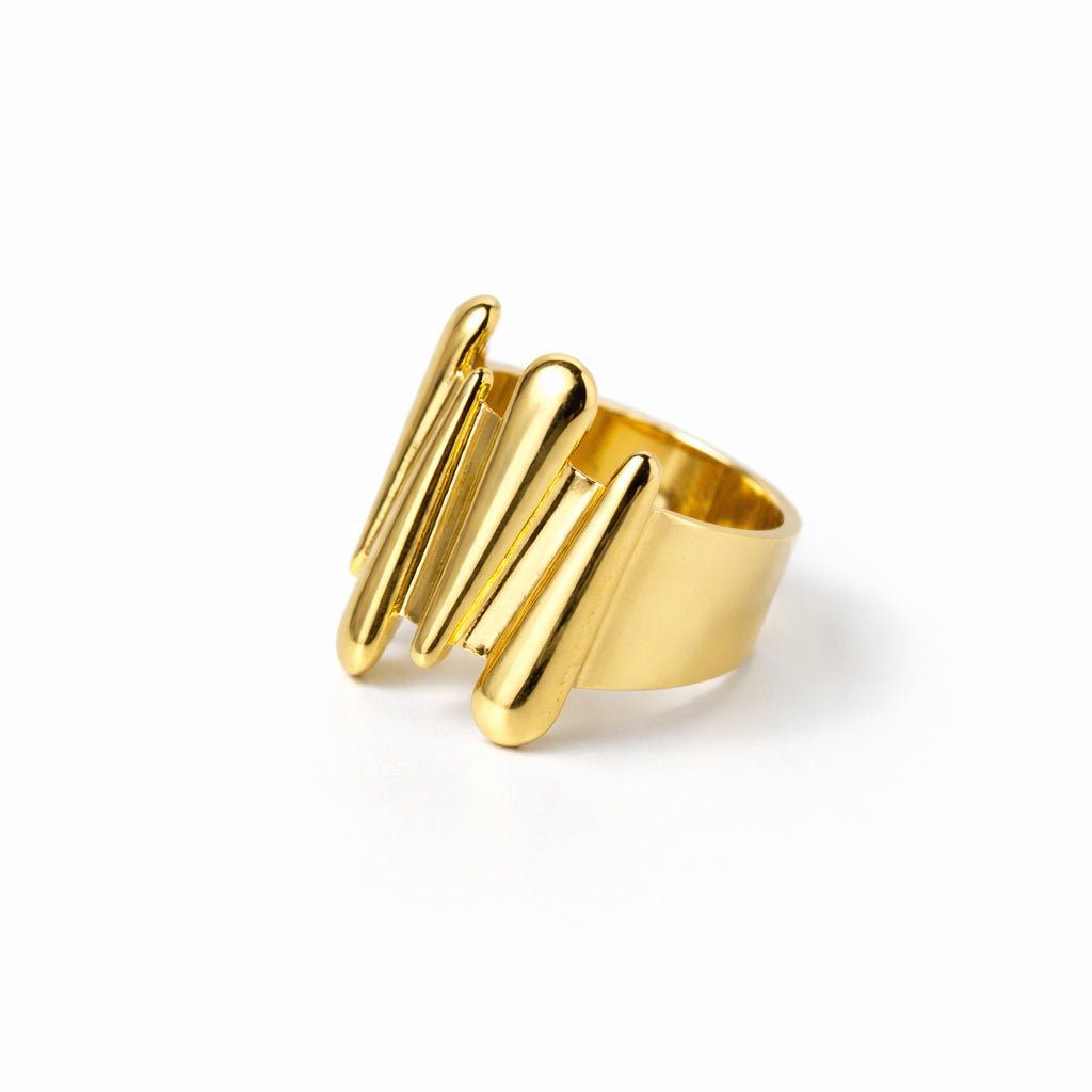 Anillo Teardrop